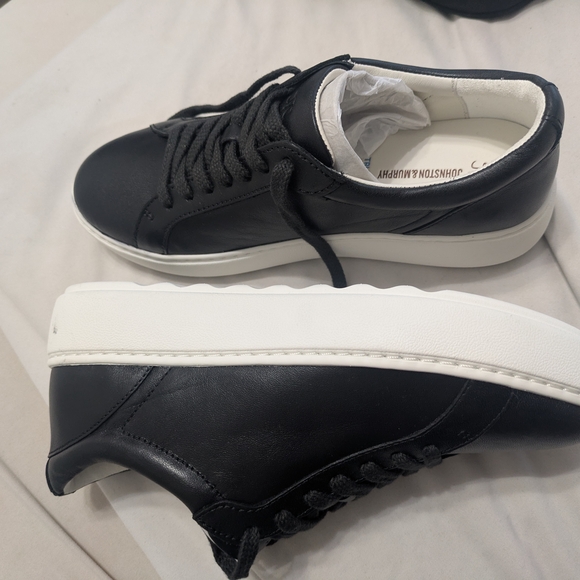 Black Leather Women's Sneakers - Picture 3 of 4